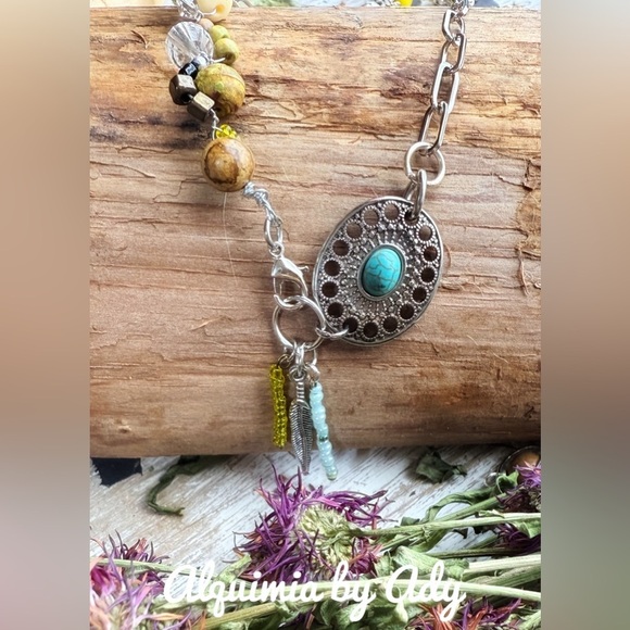 Silver and Turquoise Beaded Necklace - Picture 5 of 5